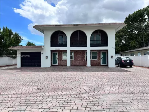 2270 SW 46th Ct, Fort Lauderdale, FL 33312