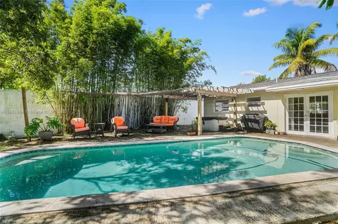 1620 NW 2nd Ave, Pompano Beach, FL 33060