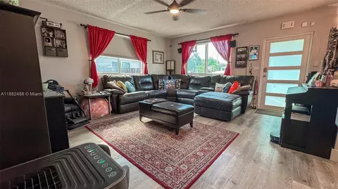 Other - 683 SE 6th Pl, Hialeah, FL 33010 photo 7 of 8