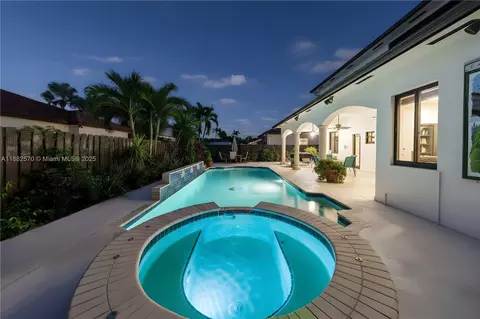 Exterior - 16533 NW 77th Path, Miami Lakes, FL 33016 photo 9 of 13