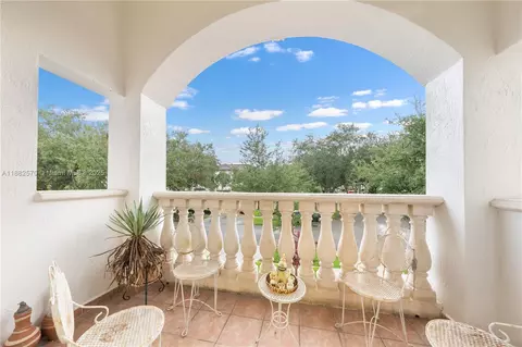 Exterior - 16533 NW 77th Path, Miami Lakes, FL 33016 photo 5 of 13