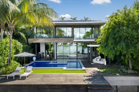 508 W Dilido Dr, Miami Beach, FL 33139