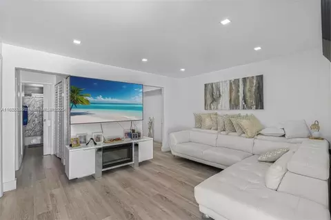 Other - 4590 E 9th Ct, Hialeah, FL 33013 photo 4 of 11