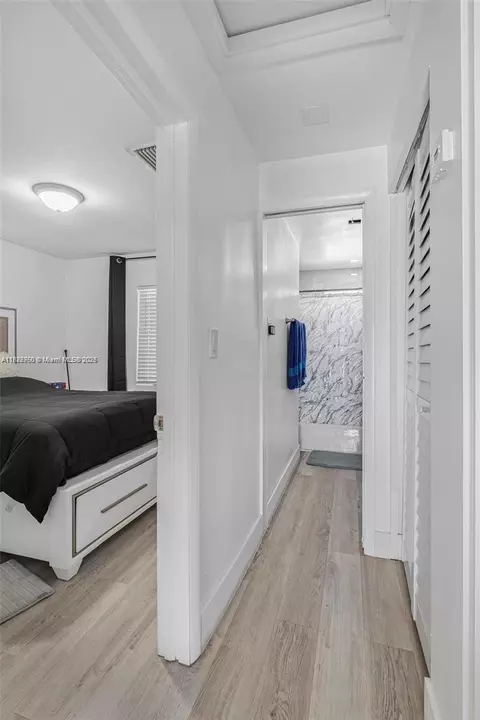 Entry Way - 4590 E 9th Ct, Hialeah, FL 33013 photo 1 of 1