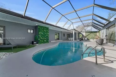 8365 SW 185th Ter, Cutler Bay, FL 33157