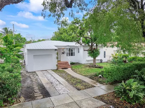 2121 SW 20th, Miami, FL 33145