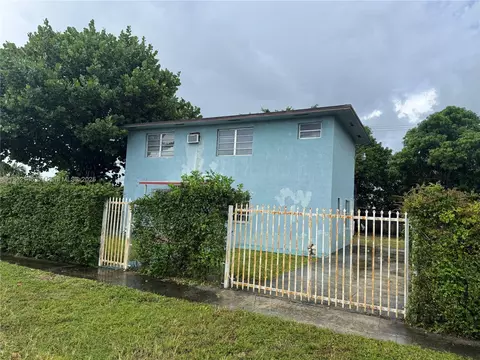 825 E 35th St, Hialeah, FL 33013 photo 2