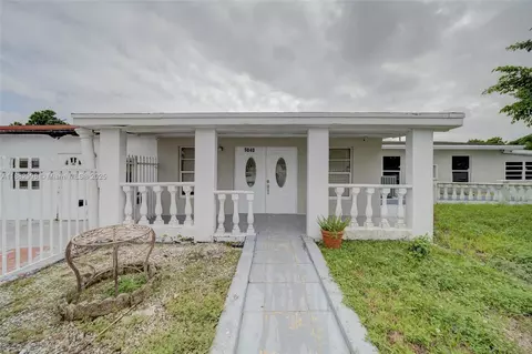 5040 NW 197 St, Miami Gardens, FL 33055