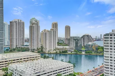 950 Brickell Bay Dr #1704, Miami, FL 33131