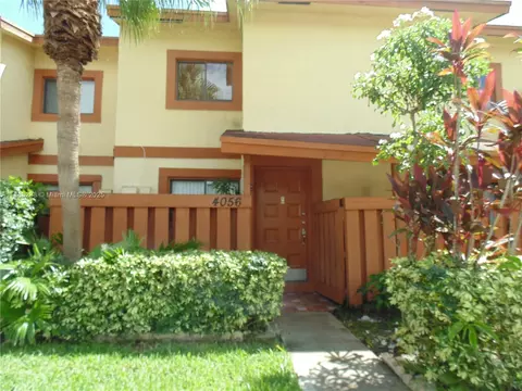4056 Sierra Ter #4056, Sunrise, FL 33351