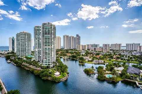 330 S Sunny Isles Blvd #1502, Sunny Isles Beach, FL 33160