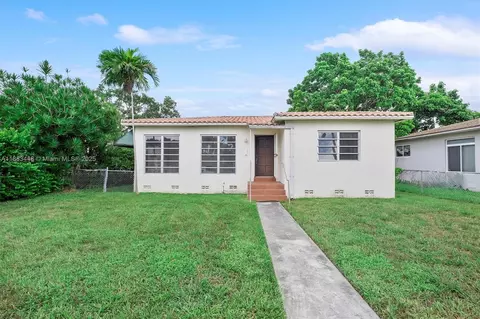 5135 SW 6th St, Miami, FL 33134