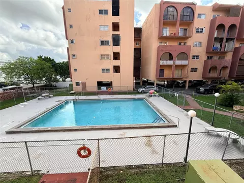 Exterior - 440 E 23rd St #1316, Hialeah, FL 33013 photo 2 of 2