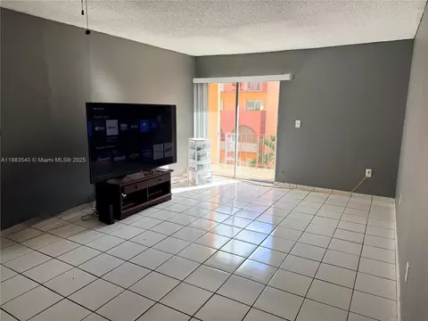 Living - 440 E 23rd St #1316, Hialeah, FL 33013 photo 1 of 5