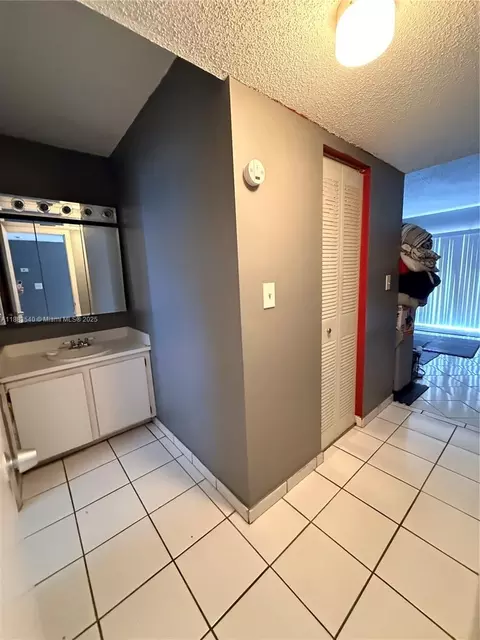 Other - 440 E 23rd St #1316, Hialeah, FL 33013 photo 2 of 5