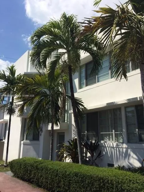 621 11th St #102, Miami Beach, FL 33139