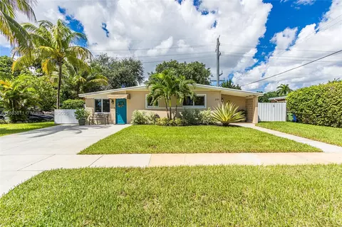 210 SW 64th Ave, Pembroke Pines, FL 33023