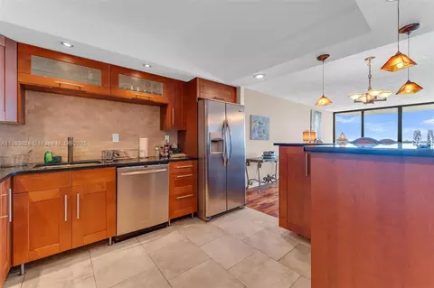 18021 Biscayne Blvd #1503, Aventura, FL 33160