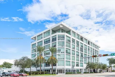 8101 Biscayne Blvd #R-515, Miami, FL 33138