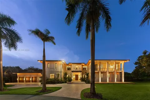 Exterior - 13120 Old Cutler Rd, Pinecrest, FL 33156 photo 7 of 8