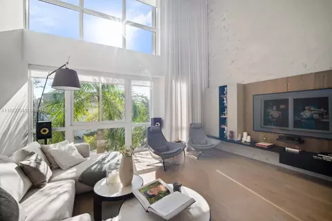 65 N Shore Dr #31C, Miami Beach, FL 33141