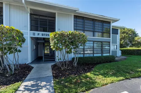 9725 Hammocks Blvd #108F, Miami, FL 33196
