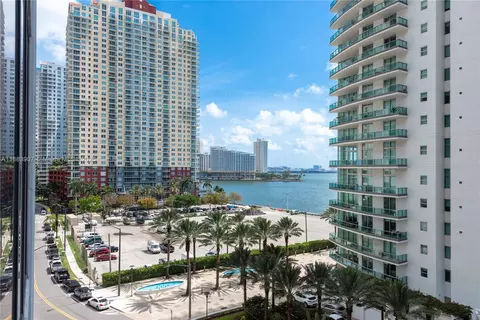 Other - 1300 Brickell Bay Dr #708, Miami, FL 33131 photo 3 of 6