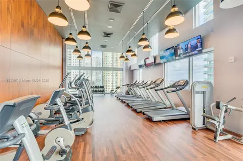 Other - 1300 Brickell Bay Dr #708, Miami, FL 33131 photo 5 of 6