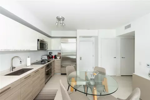 Kitchen - 1300 Brickell Bay Dr #708, Miami, FL 33131 photo 2 of 2