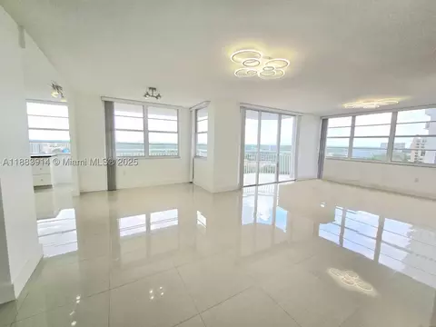 18051 Biscayne Blvd #1204, Aventura, FL 33160