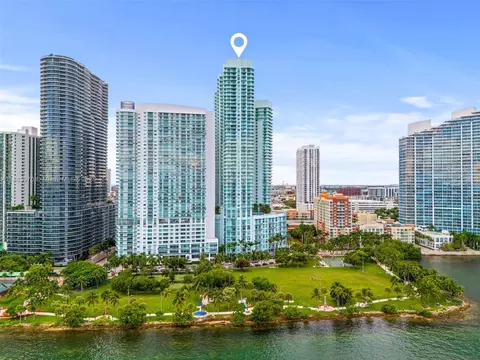 1900 N Bayshore Dr #4018, Miami, FL 33132
