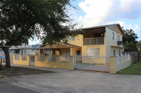 971 E 18th St, Hialeah, FL 33013