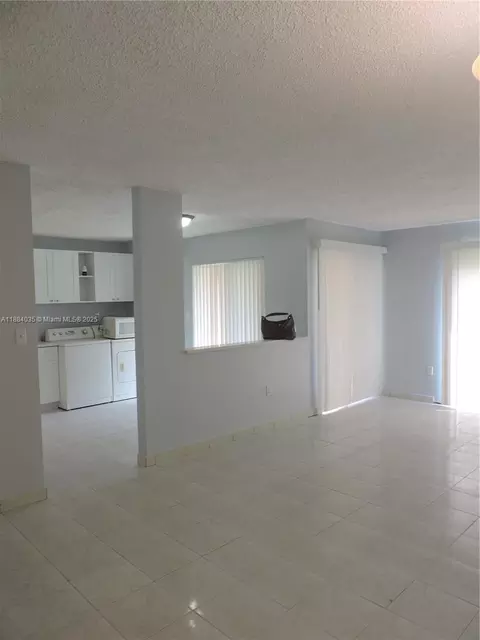 13045 SW 68 St #104, Miami, FL 33183