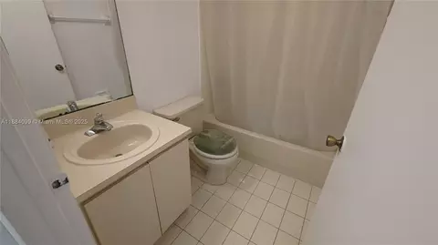 Other - 6873 W 36th Ave #202, Hialeah, FL 33018 photo 7 of 10