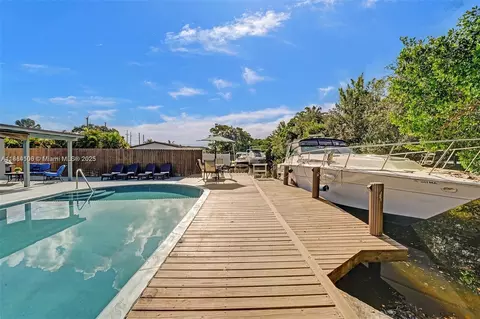 3730 SW 47th Ct, Fort Lauderdale, FL 33312