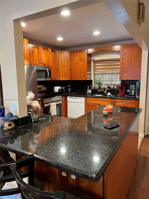 3361 NW 85th Ave #307, Coral Springs, FL 33065