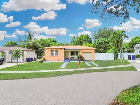 15770 NE 18th Ct, North Miami Beach, FL 33162