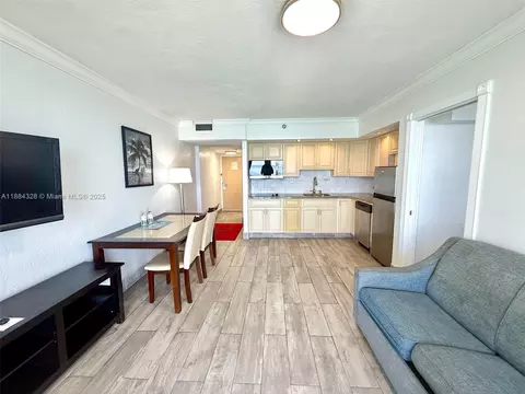 19201 Collins Ave #1016, Sunny Isles Beach, FL 33160
