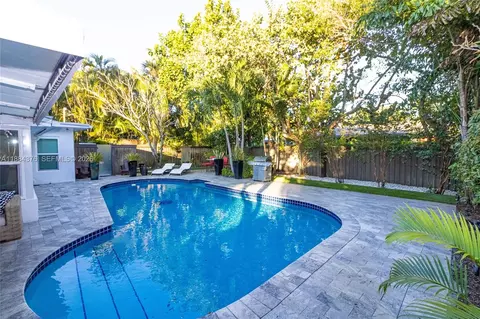 744 NE 16th Ave, Fort Lauderdale, FL 33304