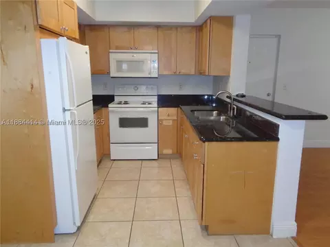 5560 NW 61st St #704, Coconut Creek, FL 33073