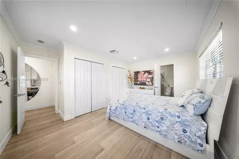 17931 NW 85th Ave, Hialeah, FL 33015 photo 25
