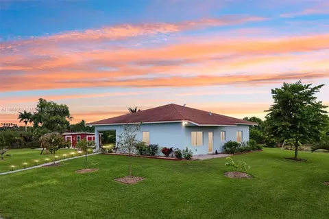 22555 SW 264th St, Homestead, FL 33031