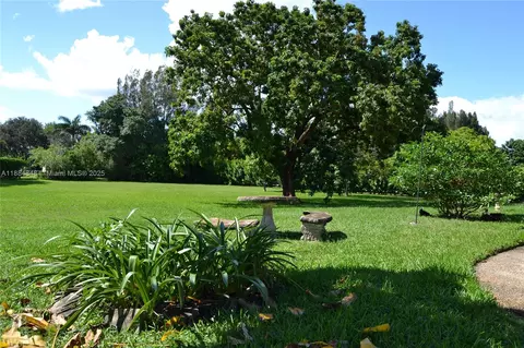 5201 SW 163 Ave, Southwest Ranches, FL 33331