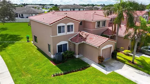 11100 SW 17th Mnr, Davie, FL 33324