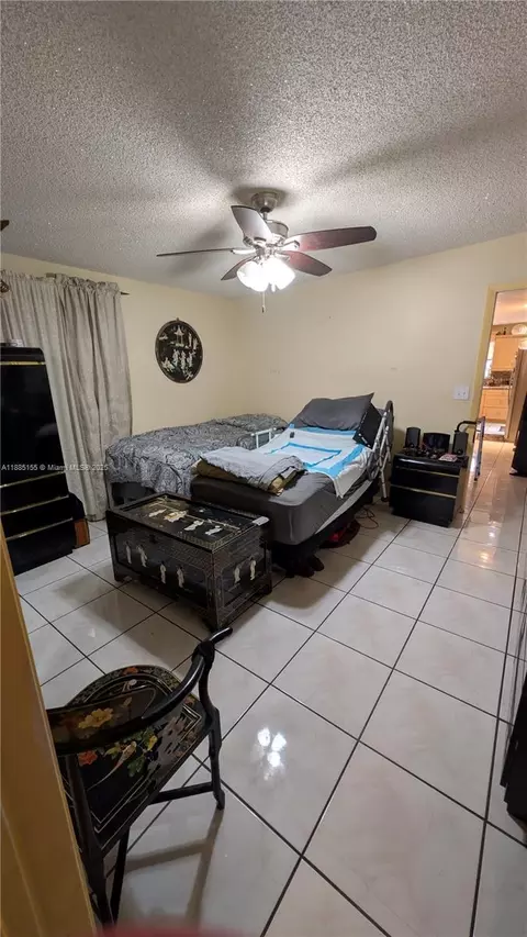 Bedroom - 900 W 50th Pl, Hialeah, FL 33012 photo 3 of 3