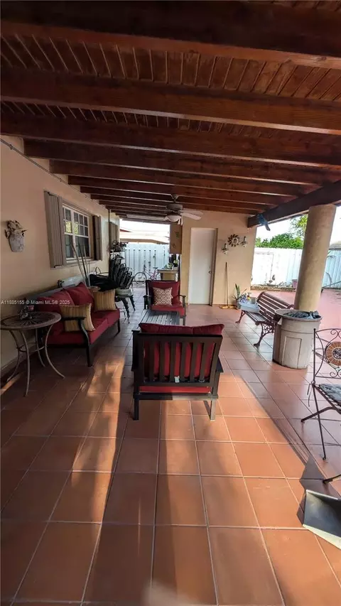 Exterior - 900 W 50th Pl, Hialeah, FL 33012 photo 3 of 7
