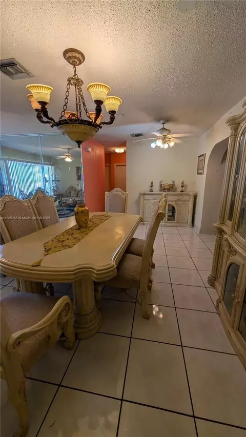 Dining - 900 W 50th Pl, Hialeah, FL 33012 photo 1 of 1