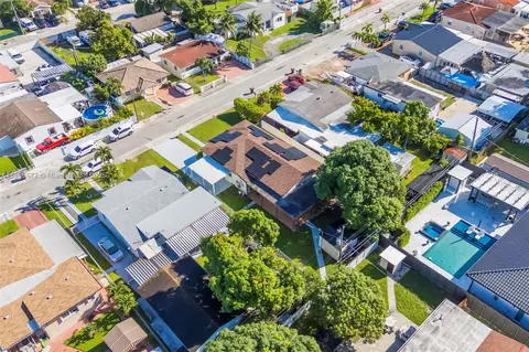 View/Area - 280 E 39th St, Hialeah, FL 33013 photo 11 of 13