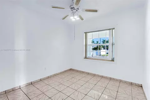 Bedroom - 280 E 39th St, Hialeah, FL 33013 photo 1 of 5