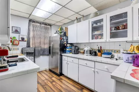 Kitchen - 280 E 39th St, Hialeah, FL 33013 photo 6 of 6